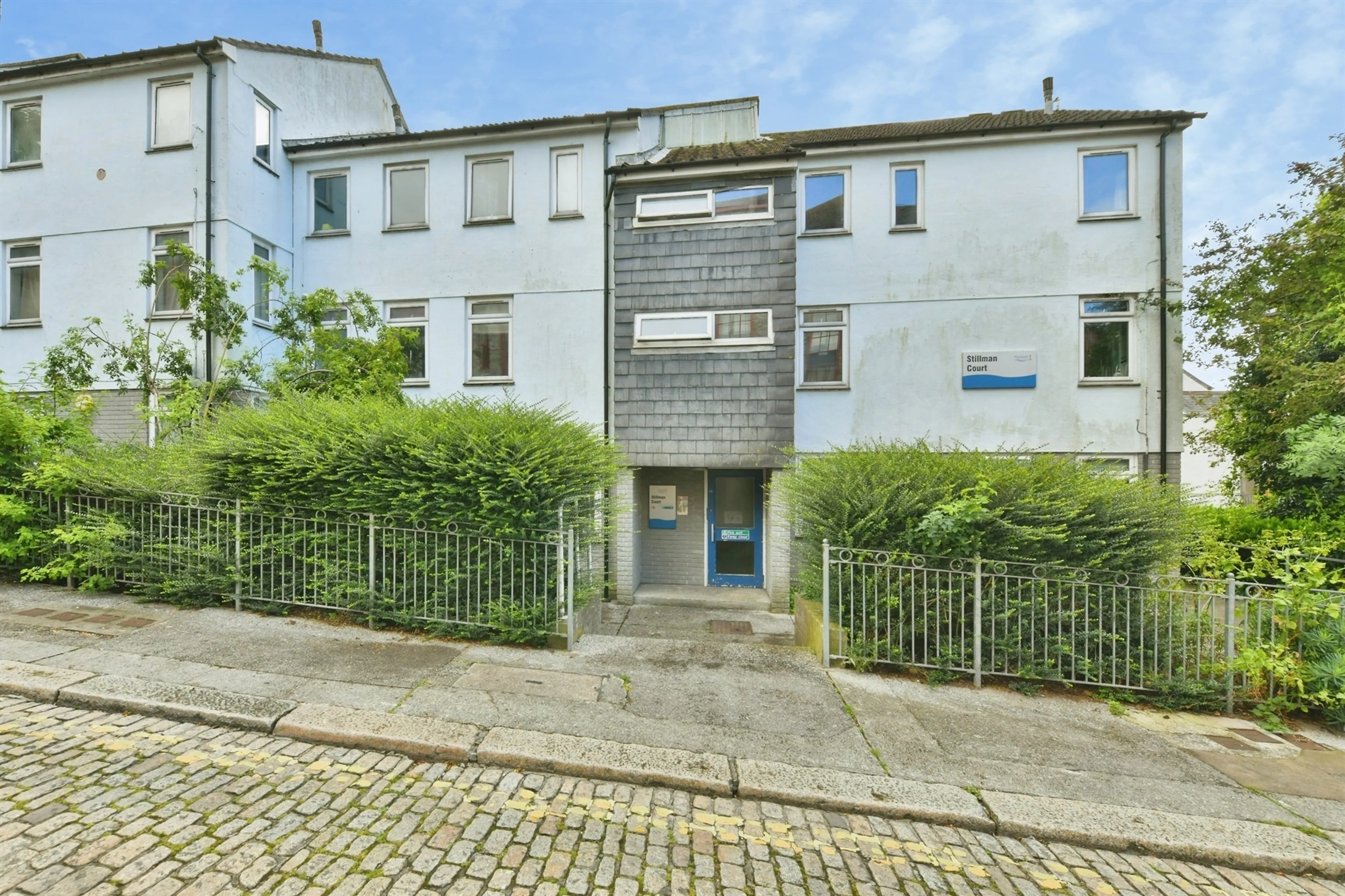 Property photo 0