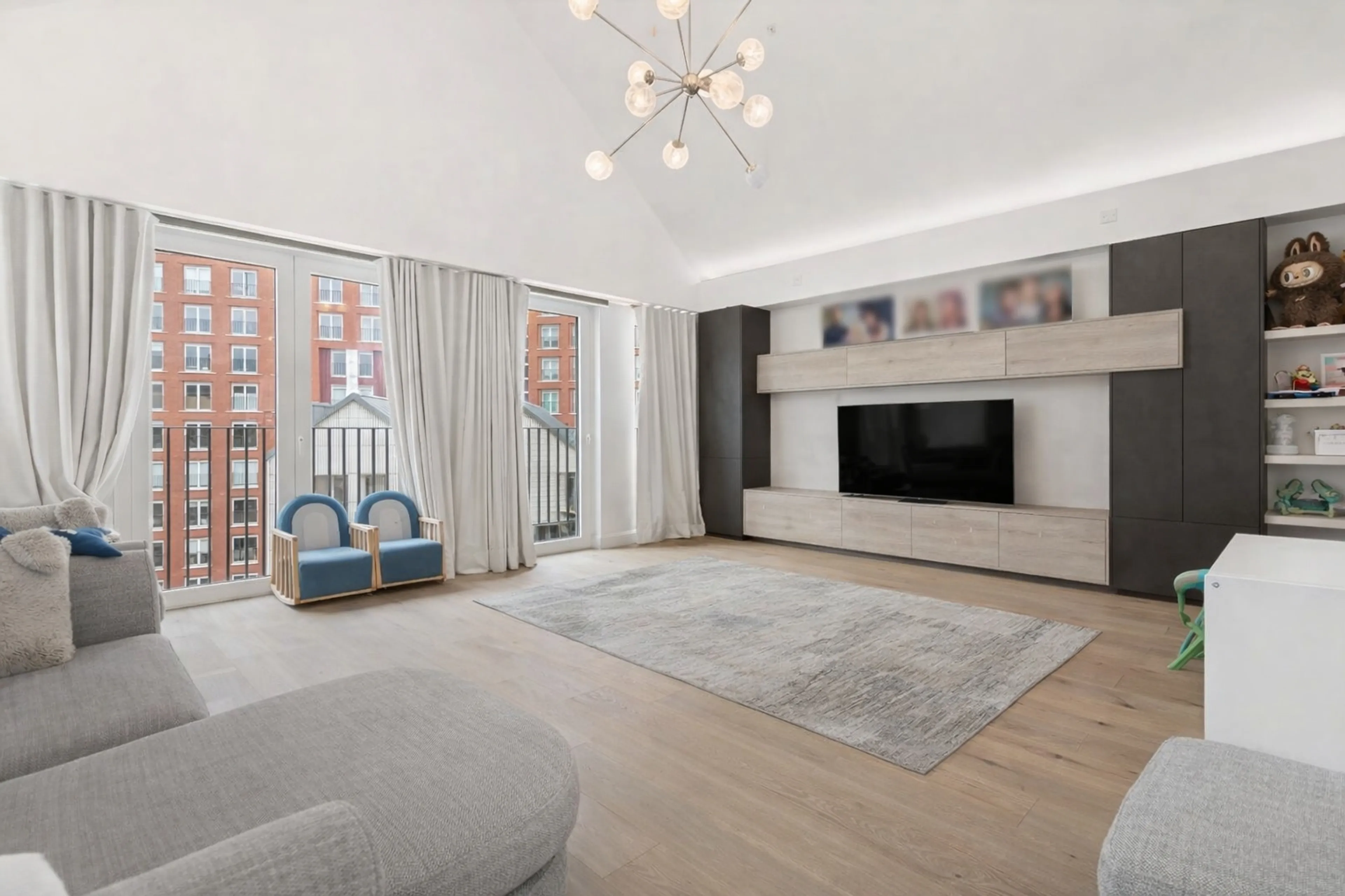 Property at Exchange Gardens, London, SW8