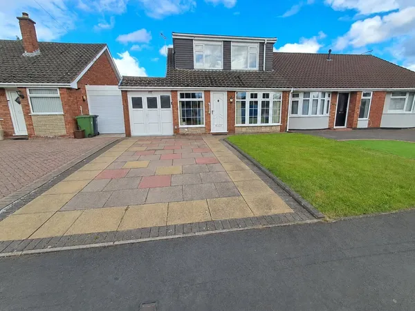 Fairoaks Drive, Great Wyrley, Walsall...