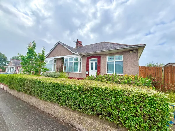 Merryvale Avenue, Giffnock, G46 6DD
