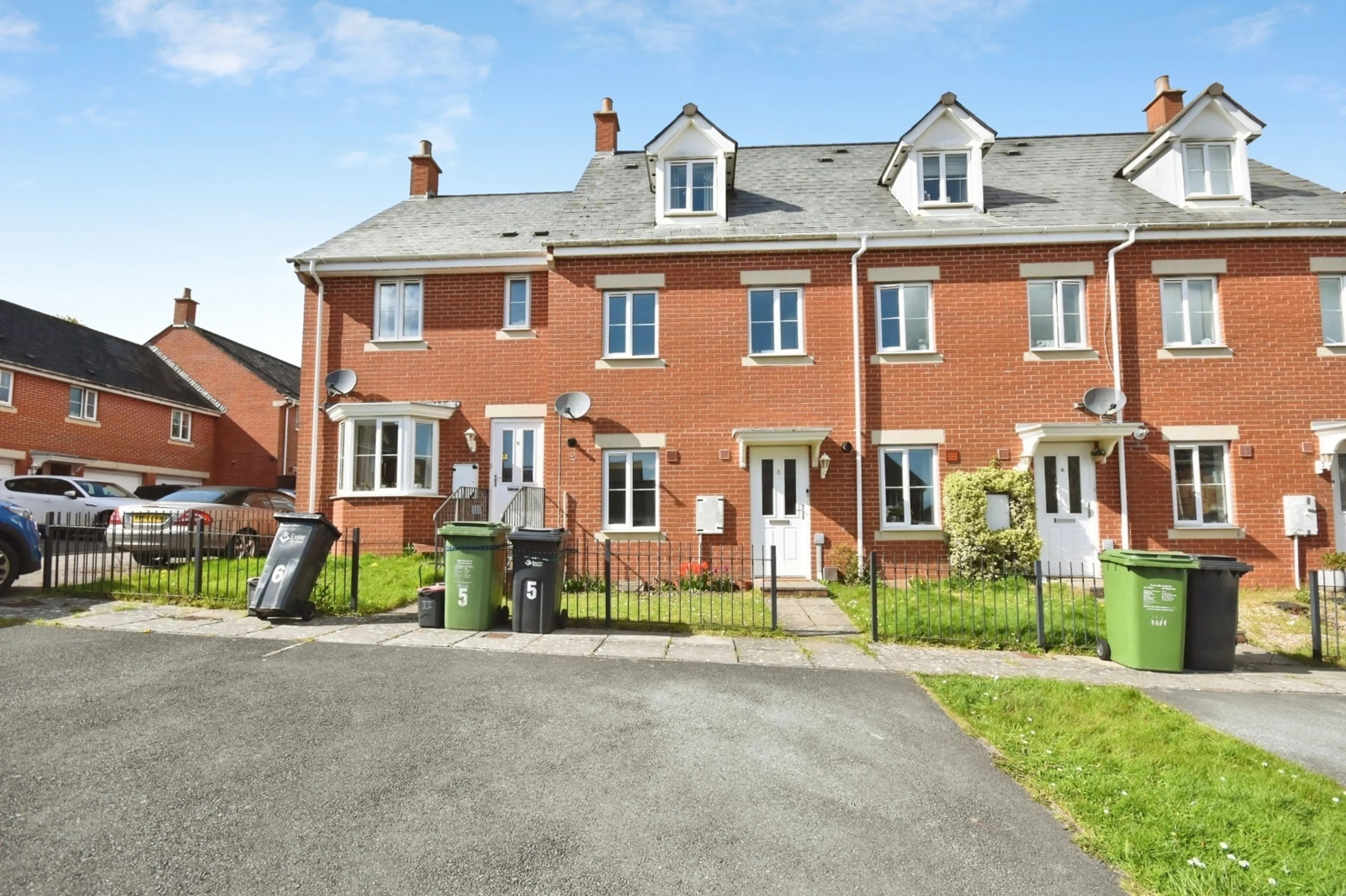 Property photo 0
