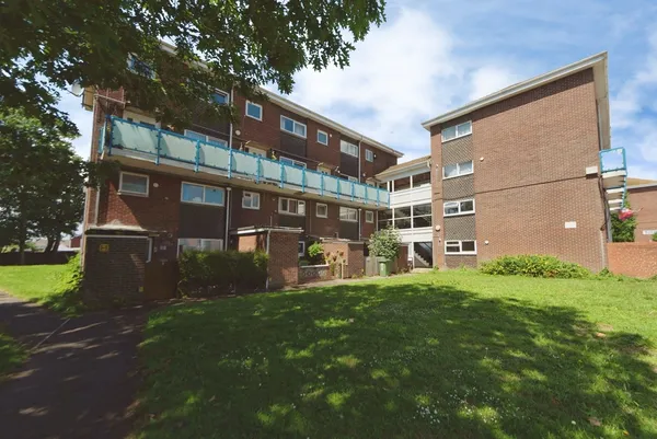 Ramillies House, Bishopsfield Road, F...