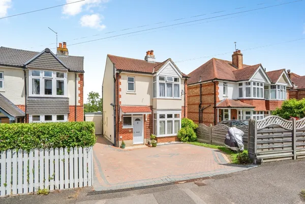 The Brow, Waterlooville, Hampshire, PO7