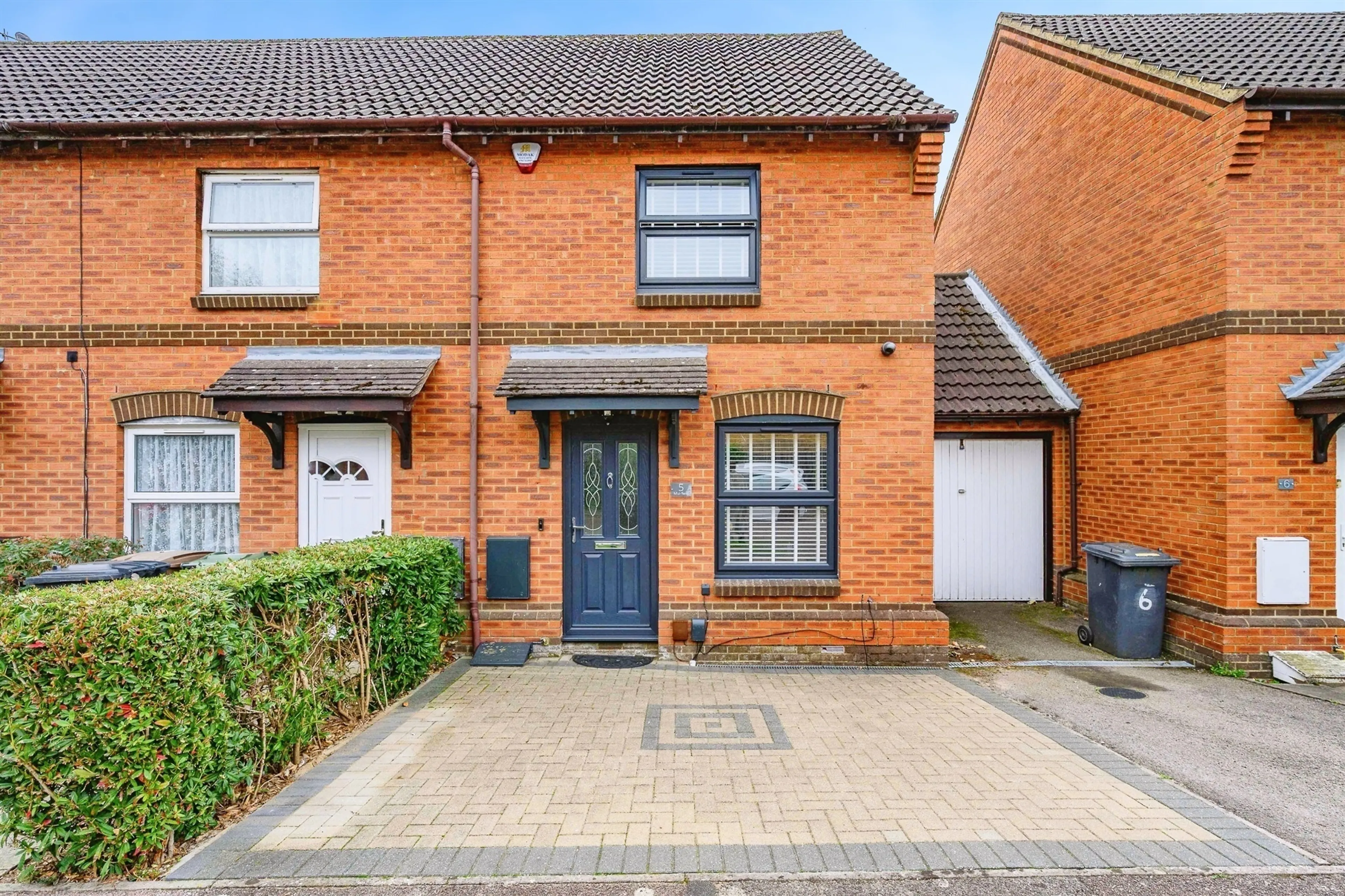 Property photo 0