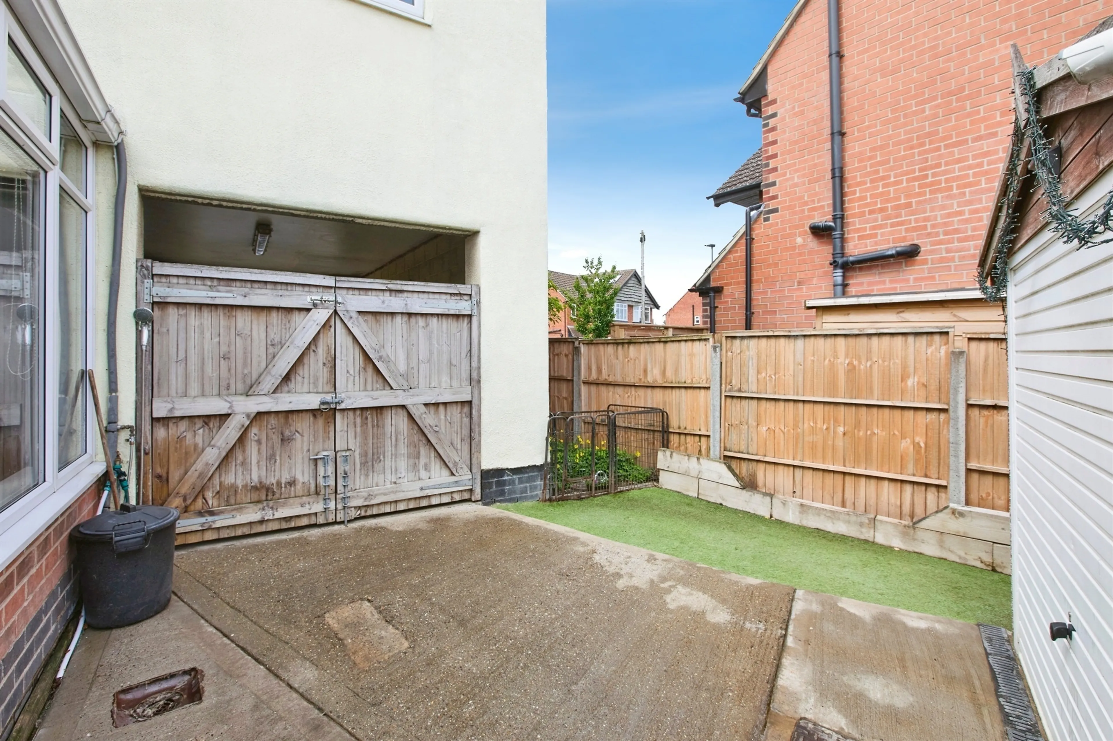 Property photo 31