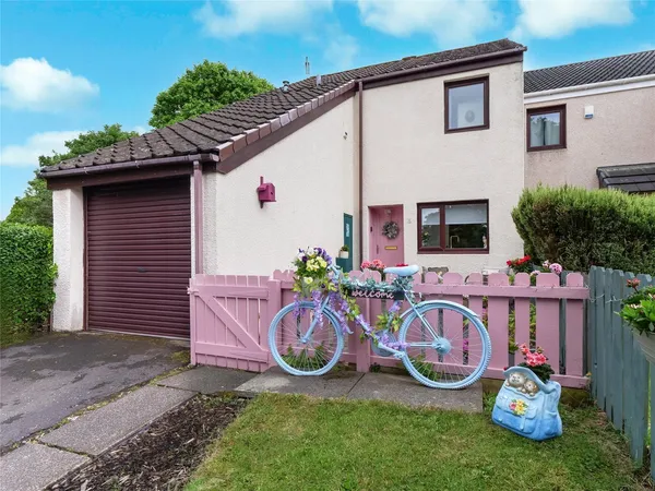 Barra Lane, Broomlands, Irvine, North...
