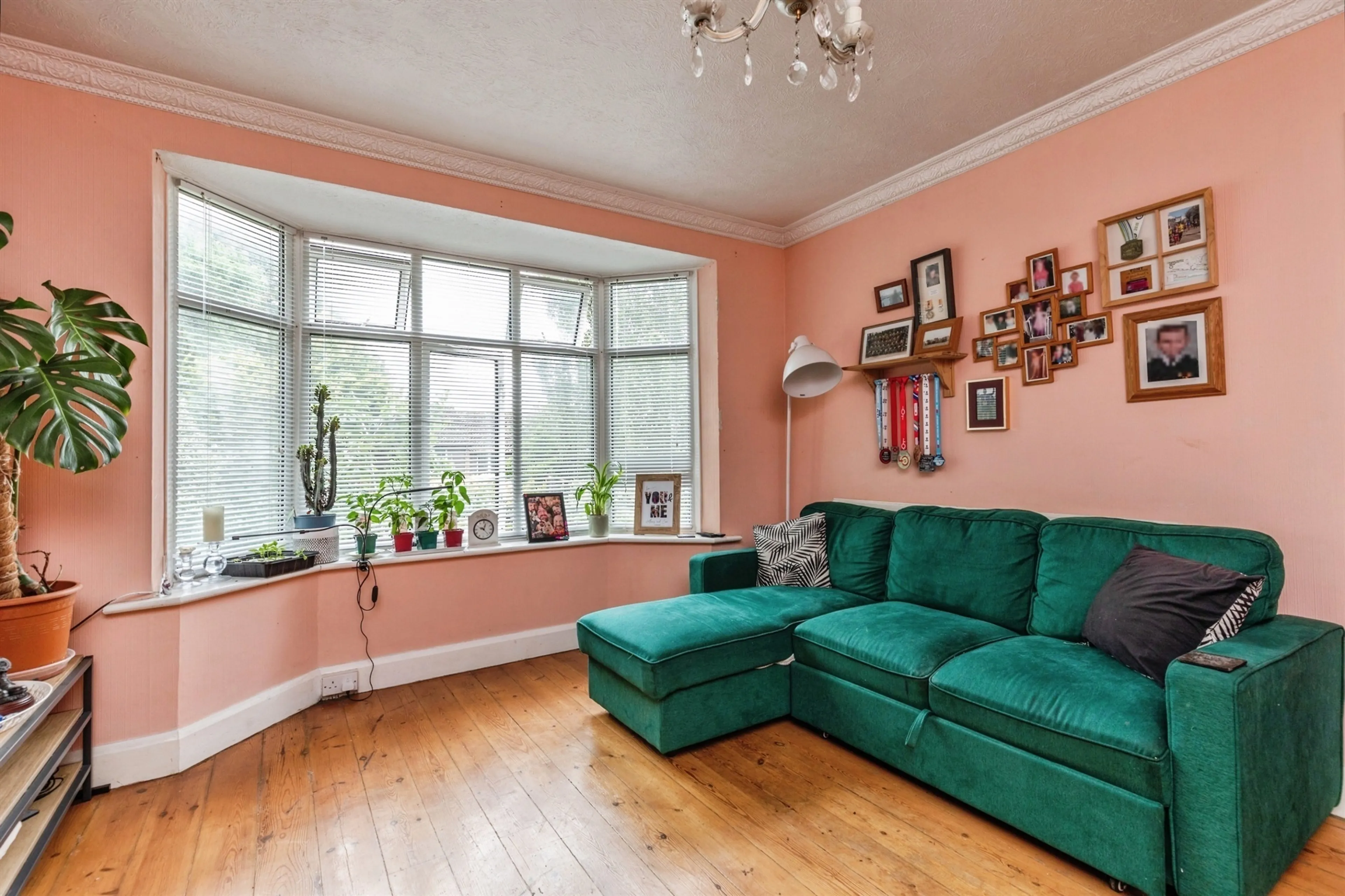Property at Holliers Hill, Bexhill-On-Sea