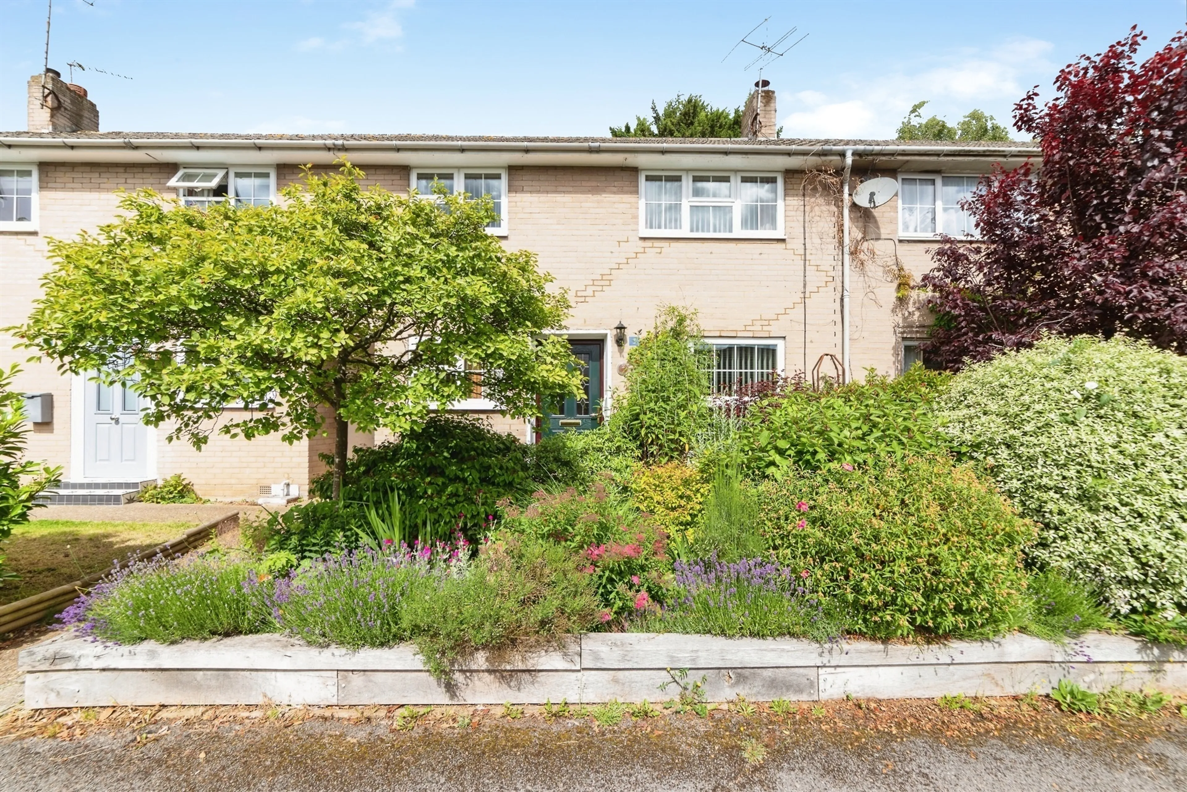 Property at Lodgefield, Welwyn Garden City