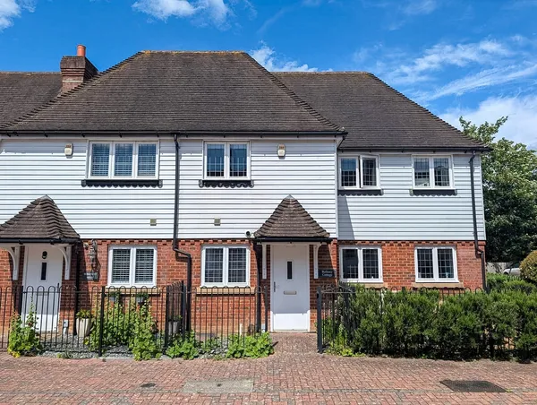 Eton Place, Hawkhurst