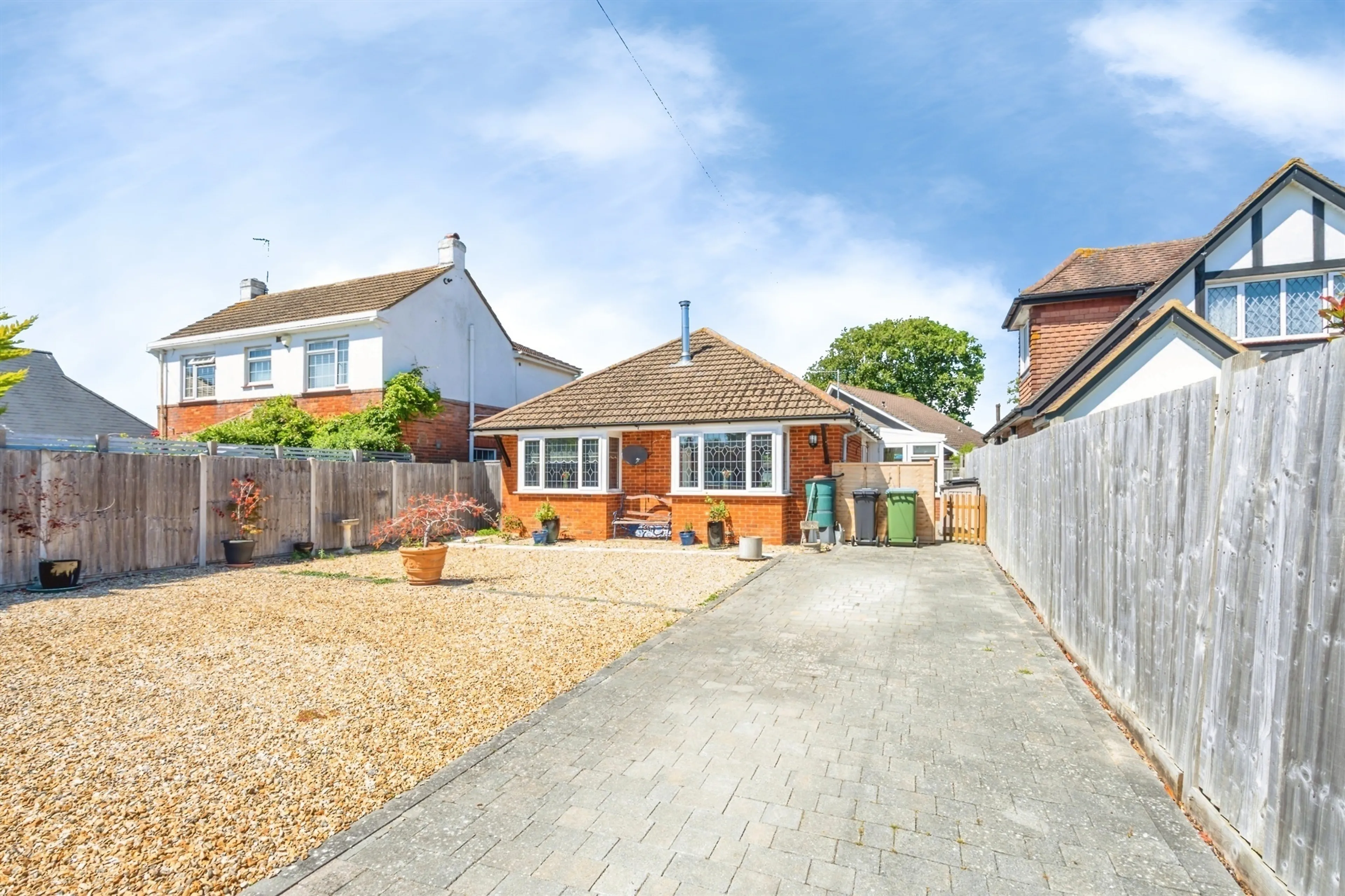 Property at Robins Drive, Bognor Regis