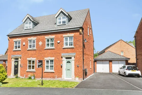 Swift Close, Blackpool, Lancashire, FY3