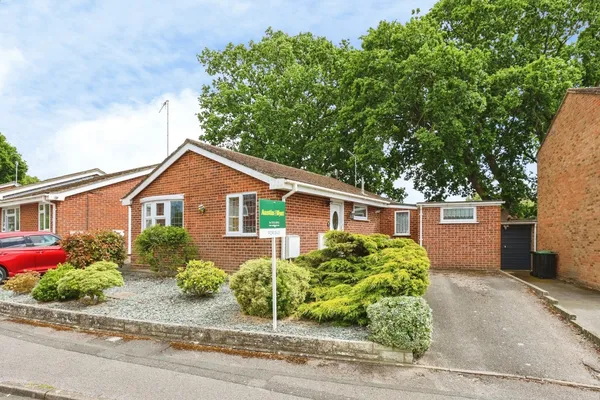 Seliot Close, Oakdale, Poole, Dorset,...