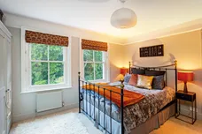 Tilford Road, HINDHEAD, GU26 photo 11