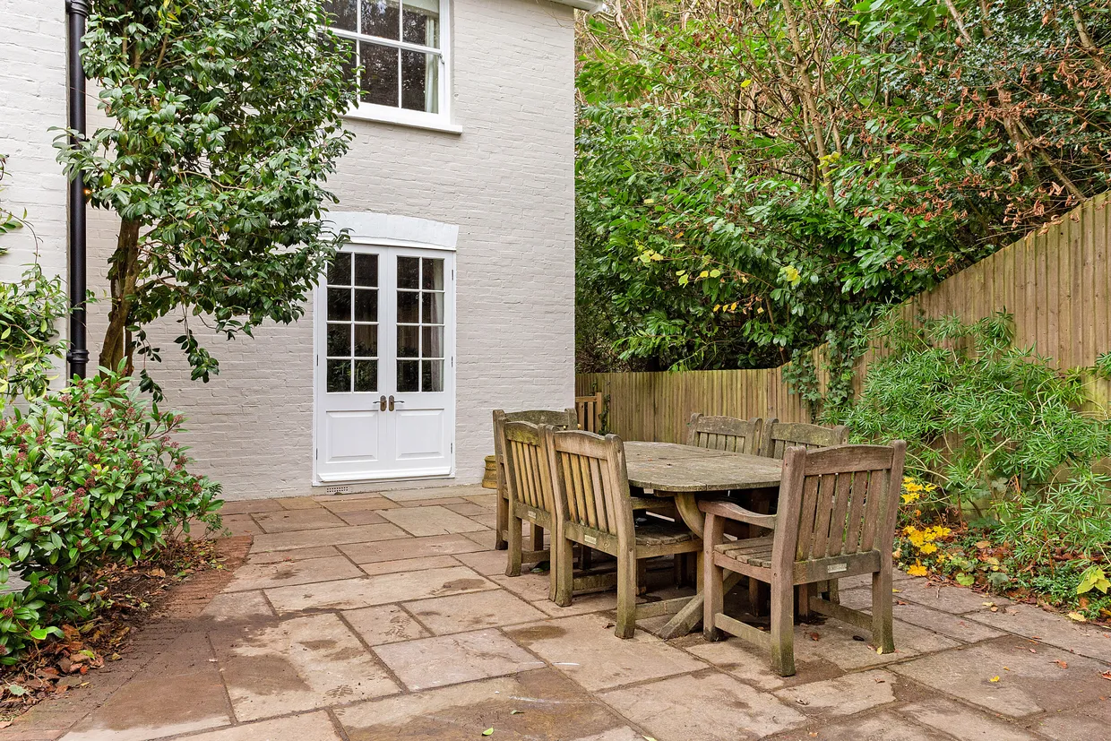 Tilford Road, HINDHEAD, GU26 photo 18