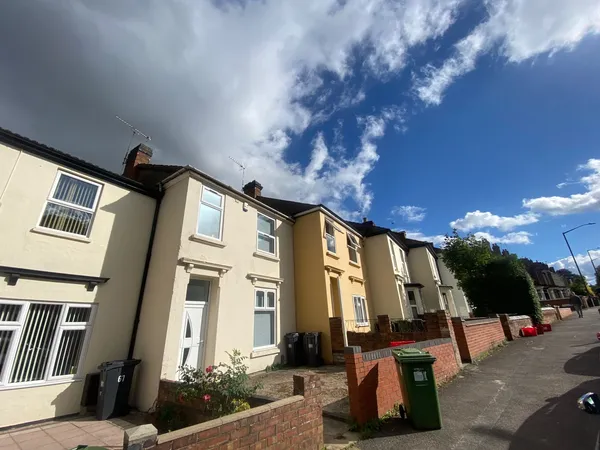 Tachbrook Road, Leamington Spa