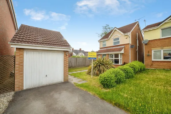 Ashcourt Gardens, SUTTON-IN-ASHFIELD,...