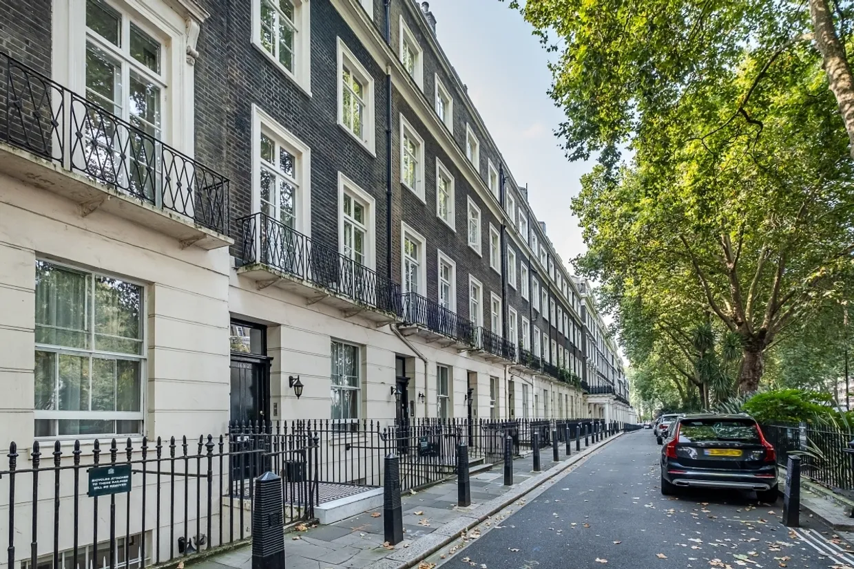 Sussex Gardens Paddington W2 photo 2