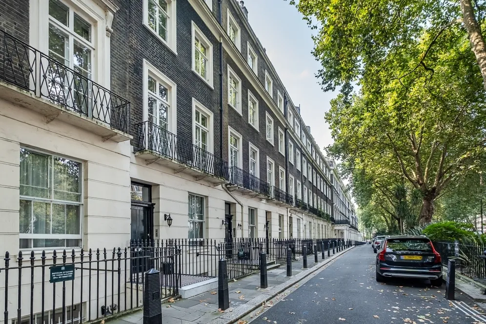 Sussex Gardens Paddington W2 photo 2