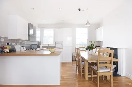 Larkhall Rise London SW4
