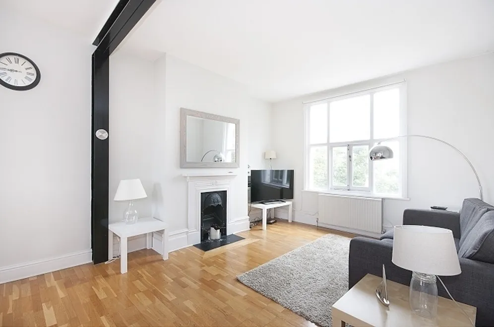 Larkhall Rise London SW4 photo 2