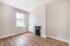 Arlington Road Teddington TW11 photo 3