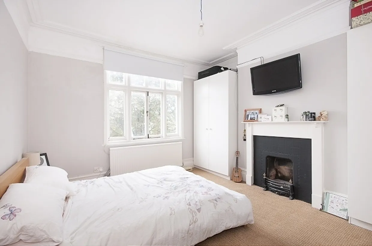 Larkhall Rise London SW4 photo 6