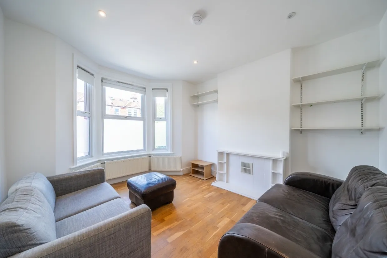 Mellison Road London SW17 photo 2