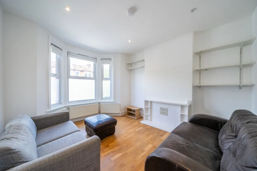 Mellison Road London SW17 photo 2