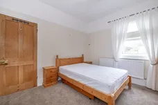Brightwell Crescent, SW17 photo 8