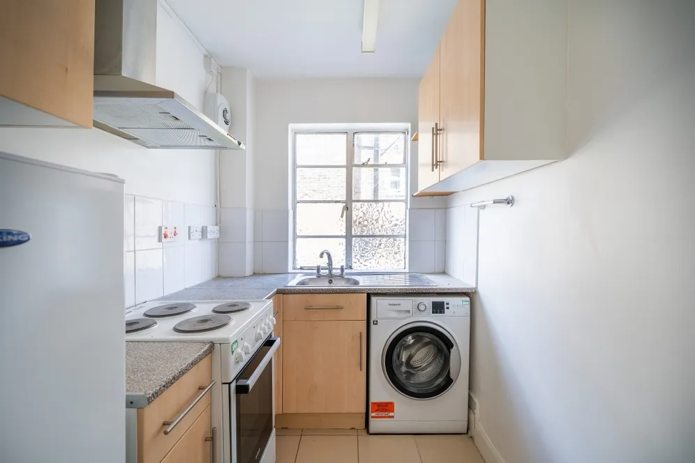 Streatham Hill London SW2 photo 8