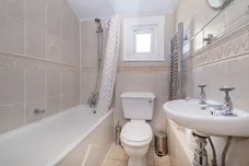 Brightwell Crescent, SW17 photo 9