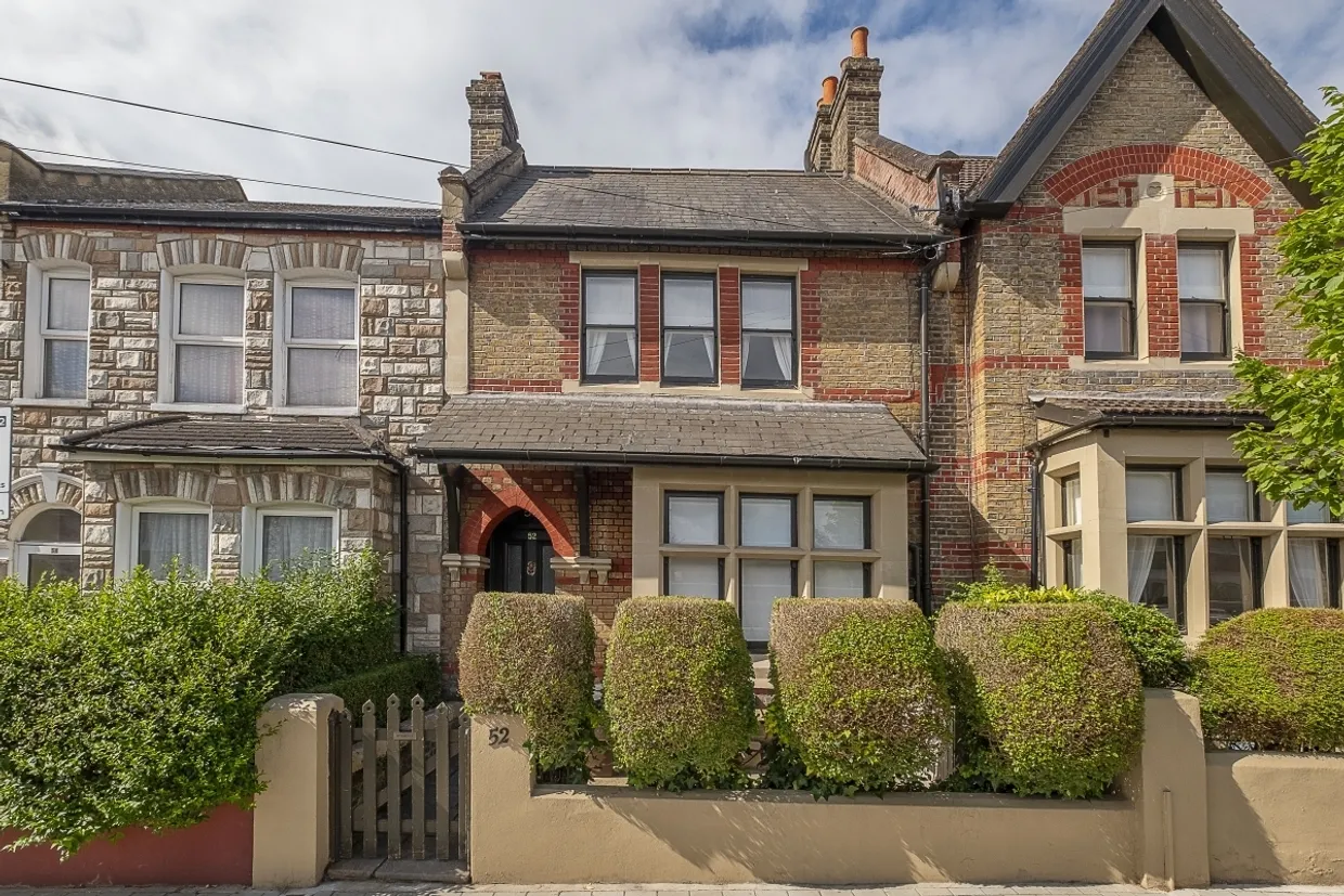 Brightwell Crescent, SW17 photo 11