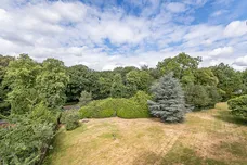 Chapman Square, London, SW19 photo 19