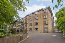 The Downs, London, SW20 photo 1