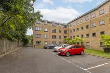 The Downs, London, SW20 photo 15