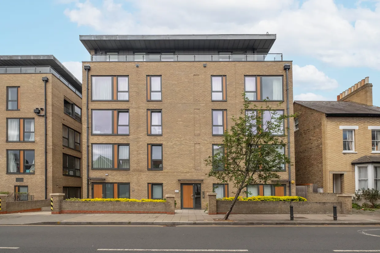 Hartfield Road, London, SW19 photo 1
