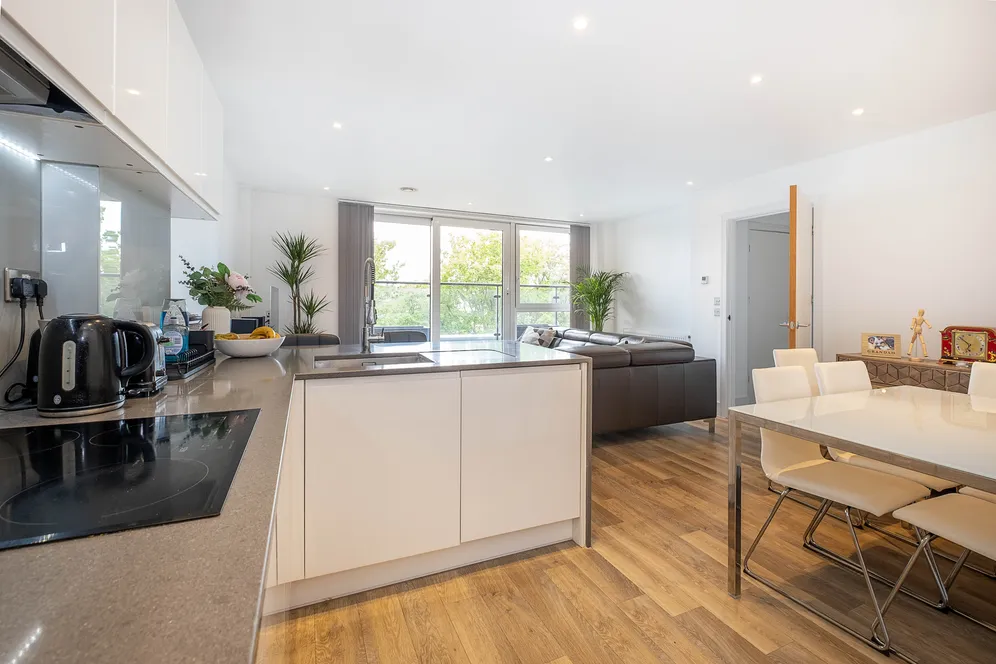 Hartfield Road, London, SW19 photo 7