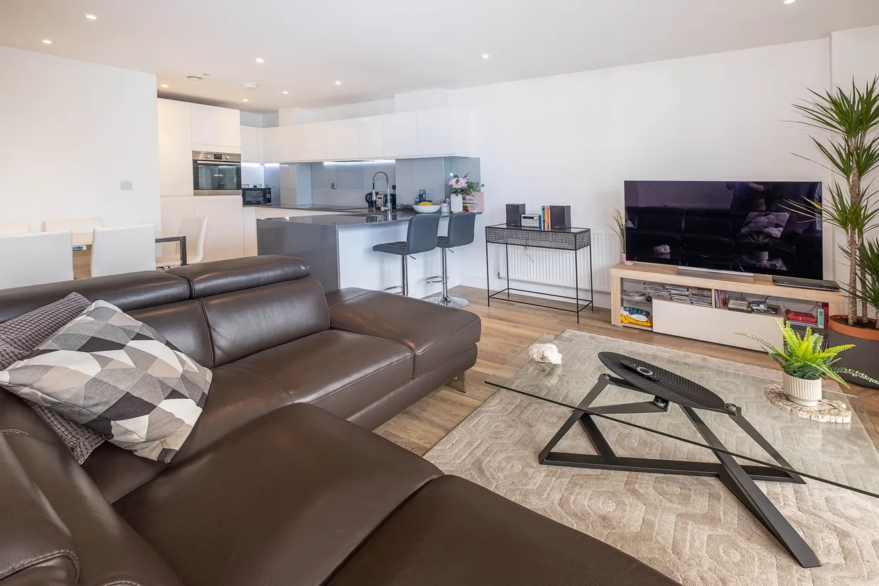 Hartfield Road, London, SW19 photo 14