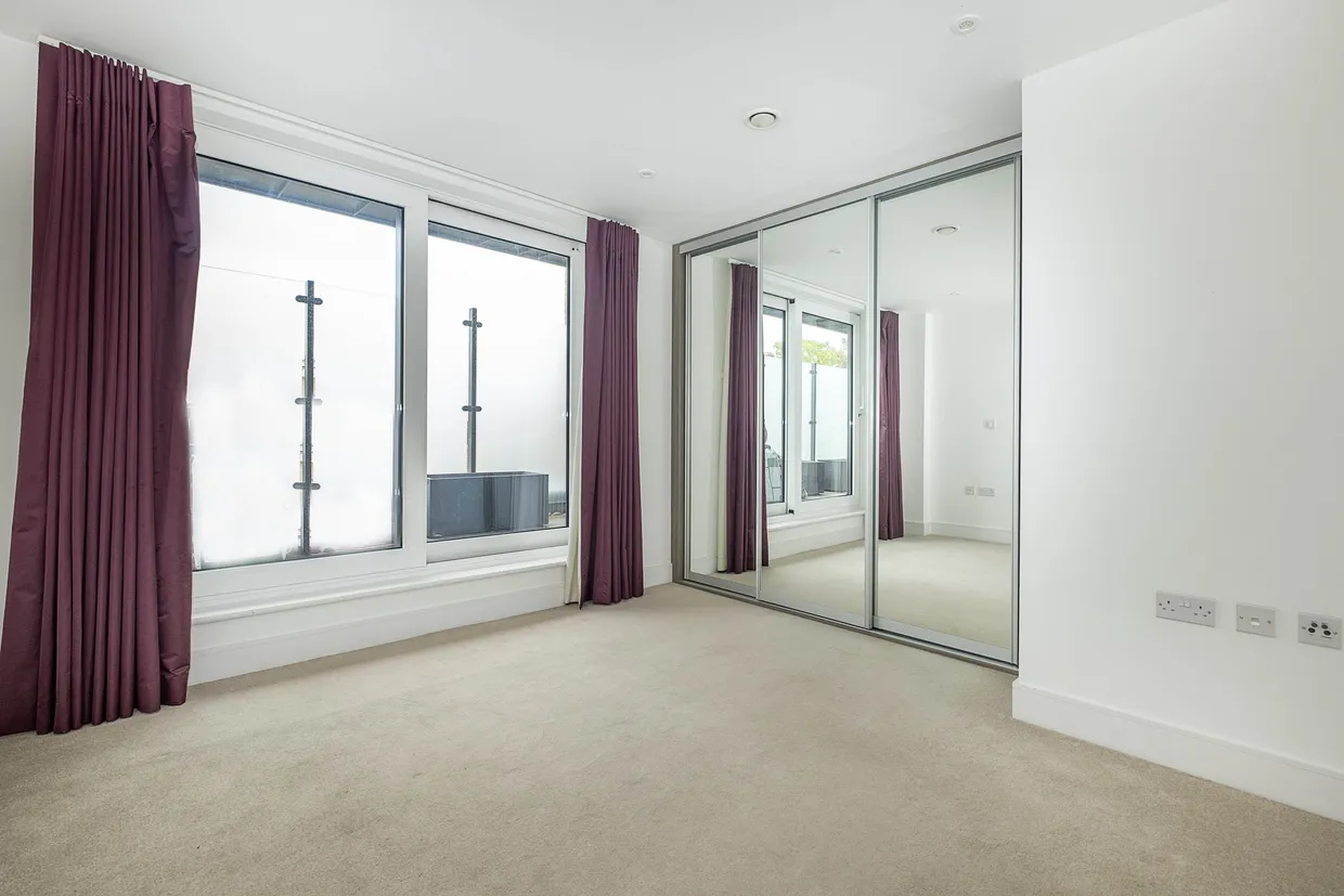 Hartfield Road, London, SW19 photo 20