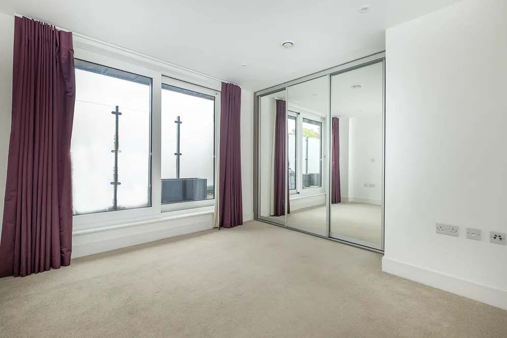 Hartfield Road, London, SW19 photo 20