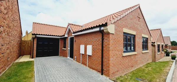 Long Barrow Mews, LN5 0FQ