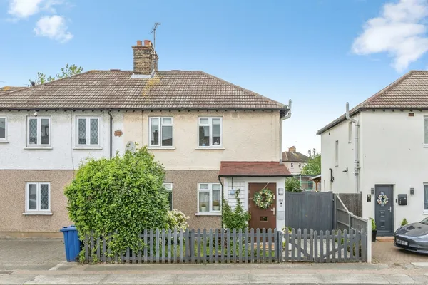 Hathaway Road, Grays, Essex, RM17