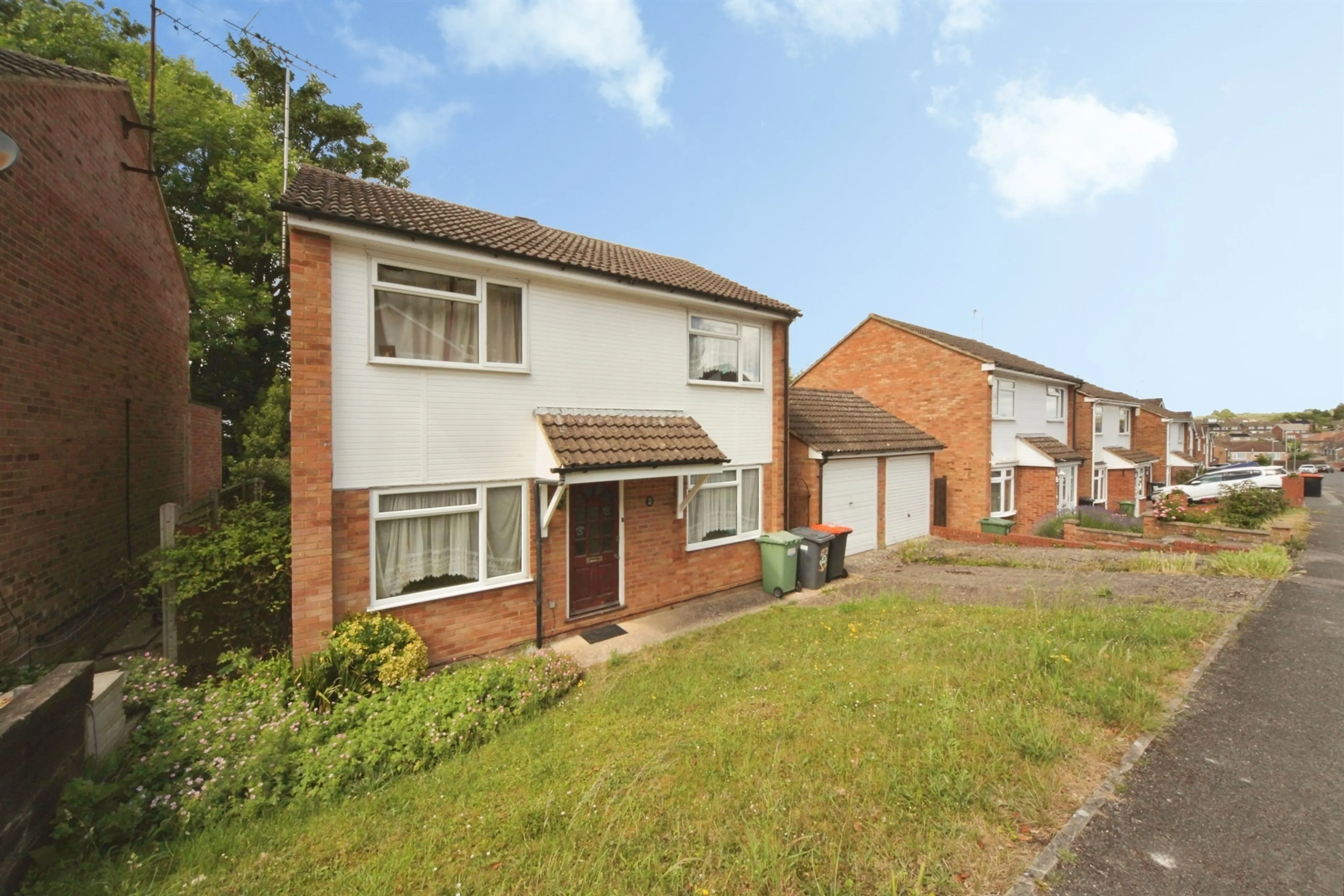 Property photo 0
