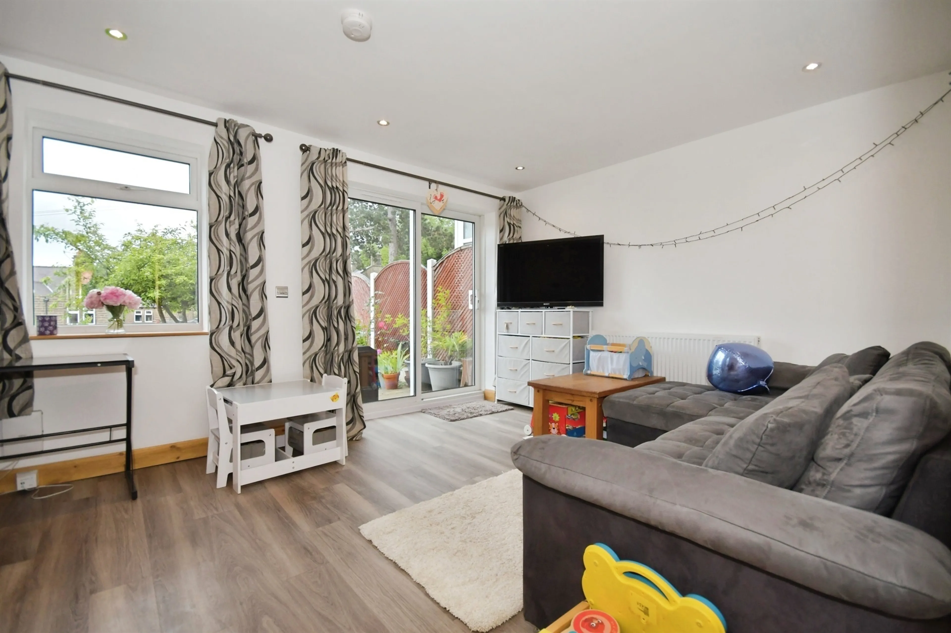 Property at Hurst Rise, MATLOCK