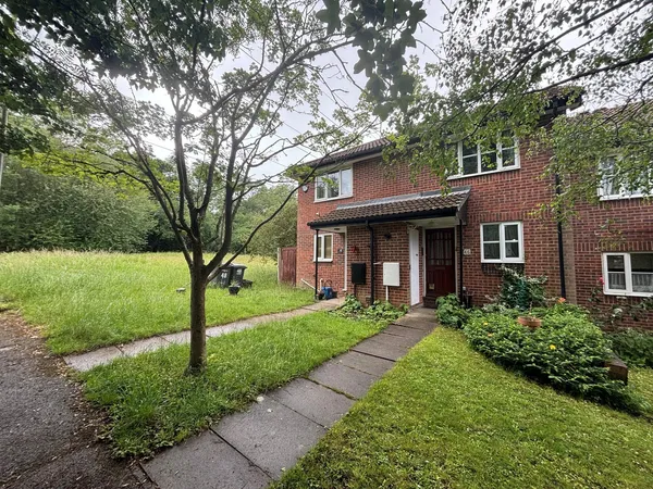 46 Oregon Way, Luton