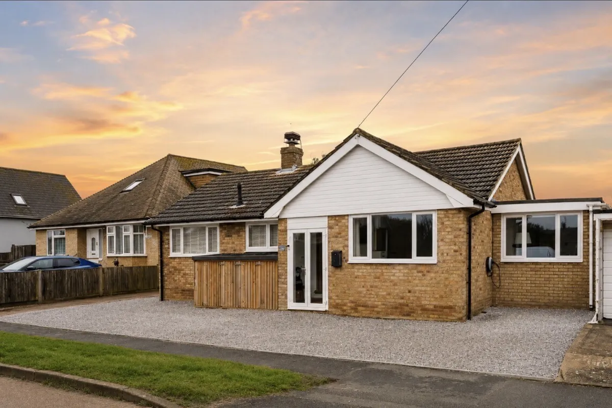 Capel Avenue, Peacehaven