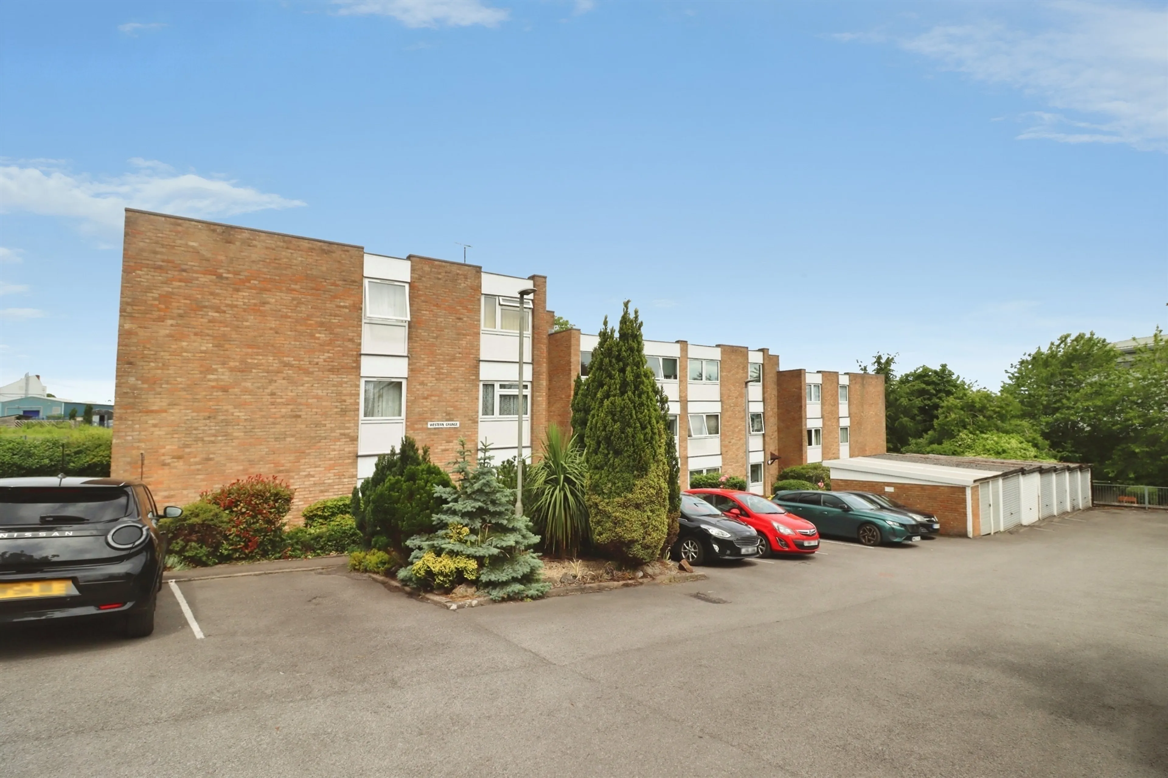 Property photo 0