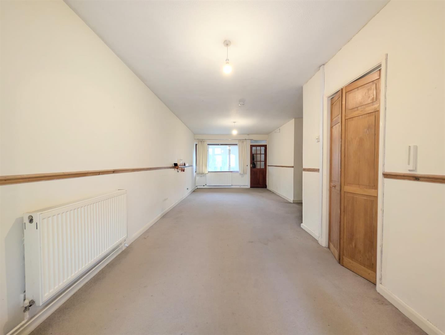 Warner Close, Cippenham Image 5