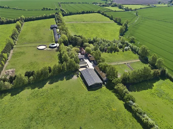 Linstead, Halesworth, IP19 photo 2