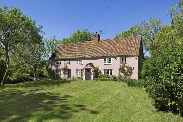 Linstead, Halesworth, IP19 photo 4